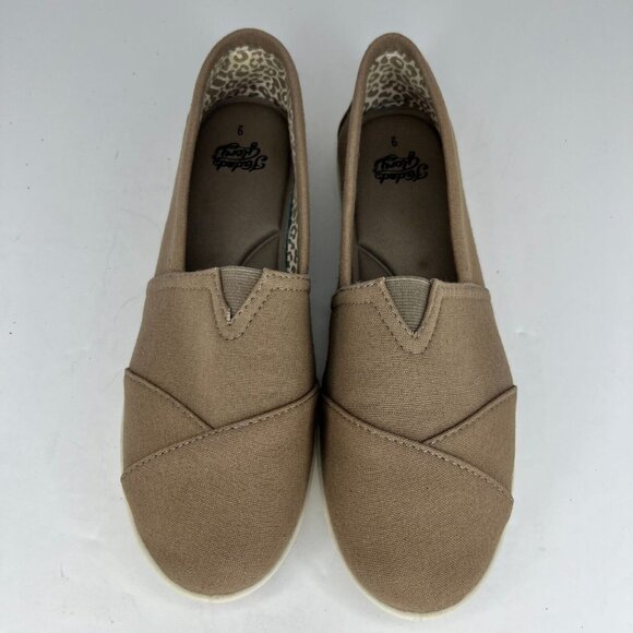 Faded Glory Womens Tan Basic Aline Casual Lightweight Flats Size 9 Slip-On Shoes - Picture 4 of 9